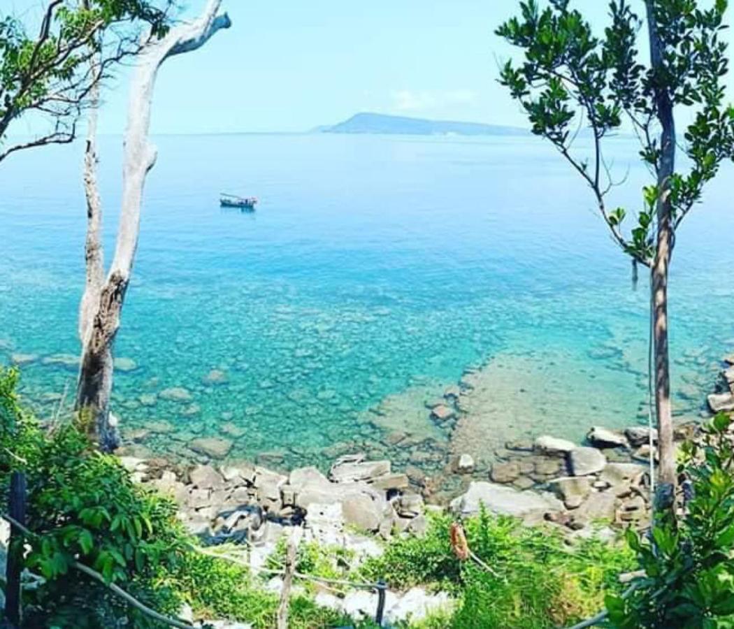 The Cliff Hostel, M'Pay Bay Koh Rong Sanloem Luaran gambar