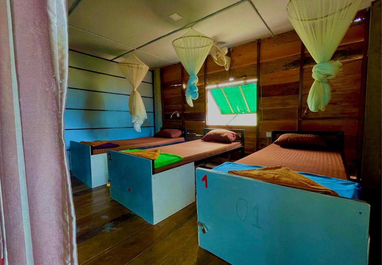 The Cliff Hostel, M'Pay Bay Koh Rong Sanloem Luaran gambar