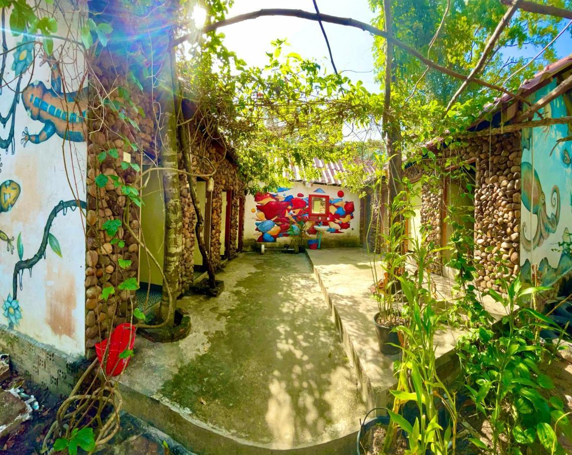 The Cliff Hostel, M'Pay Bay Koh Rong Sanloem Luaran gambar