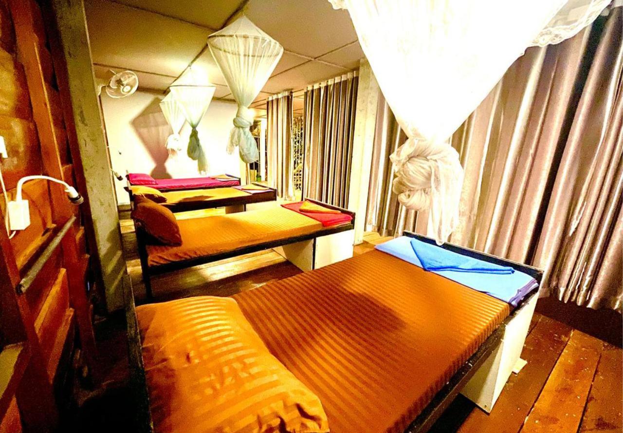 The Cliff Hostel, M'Pay Bay Koh Rong Sanloem Luaran gambar