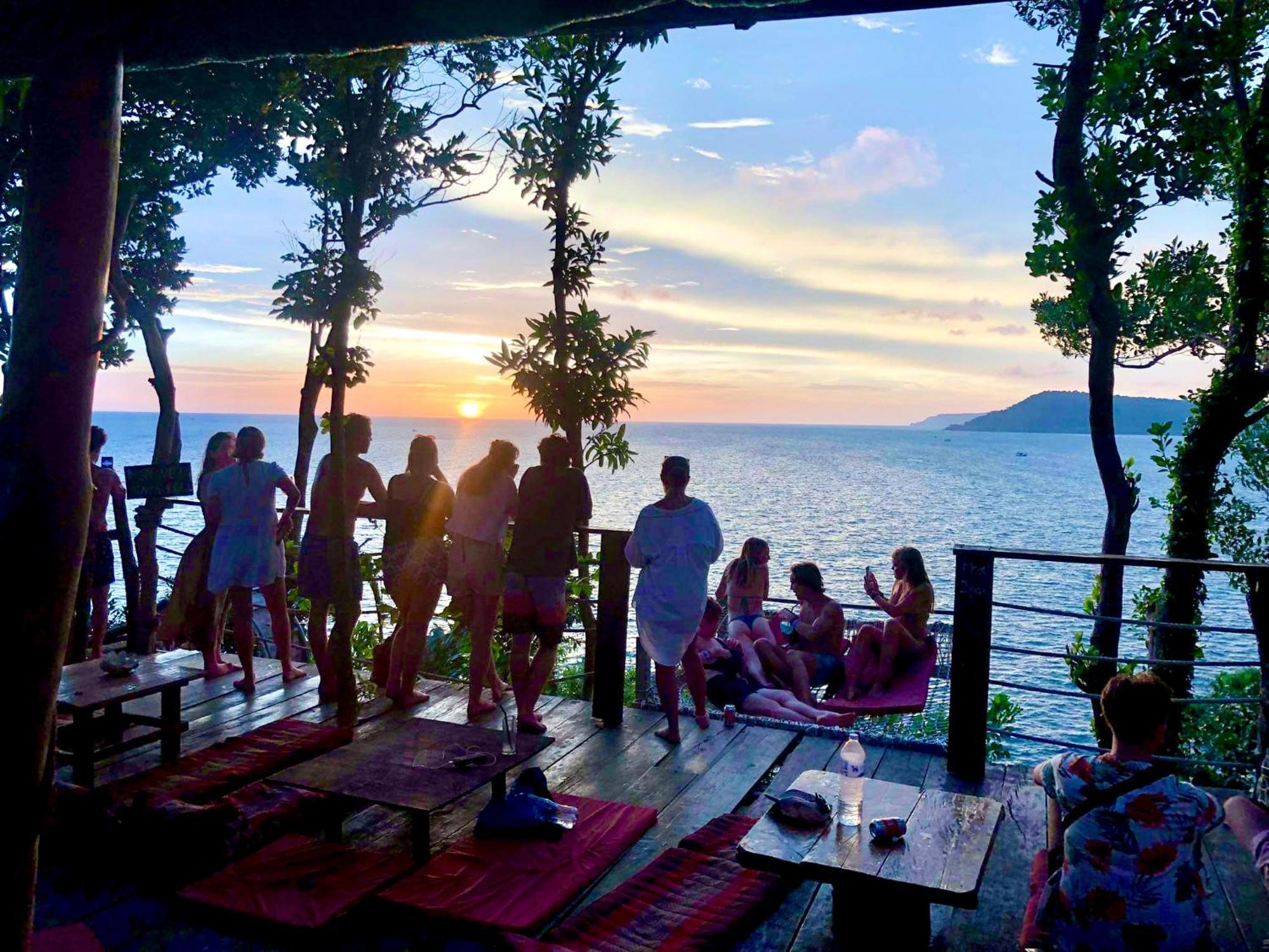 The Cliff Hostel, M'Pay Bay Koh Rong Sanloem Luaran gambar